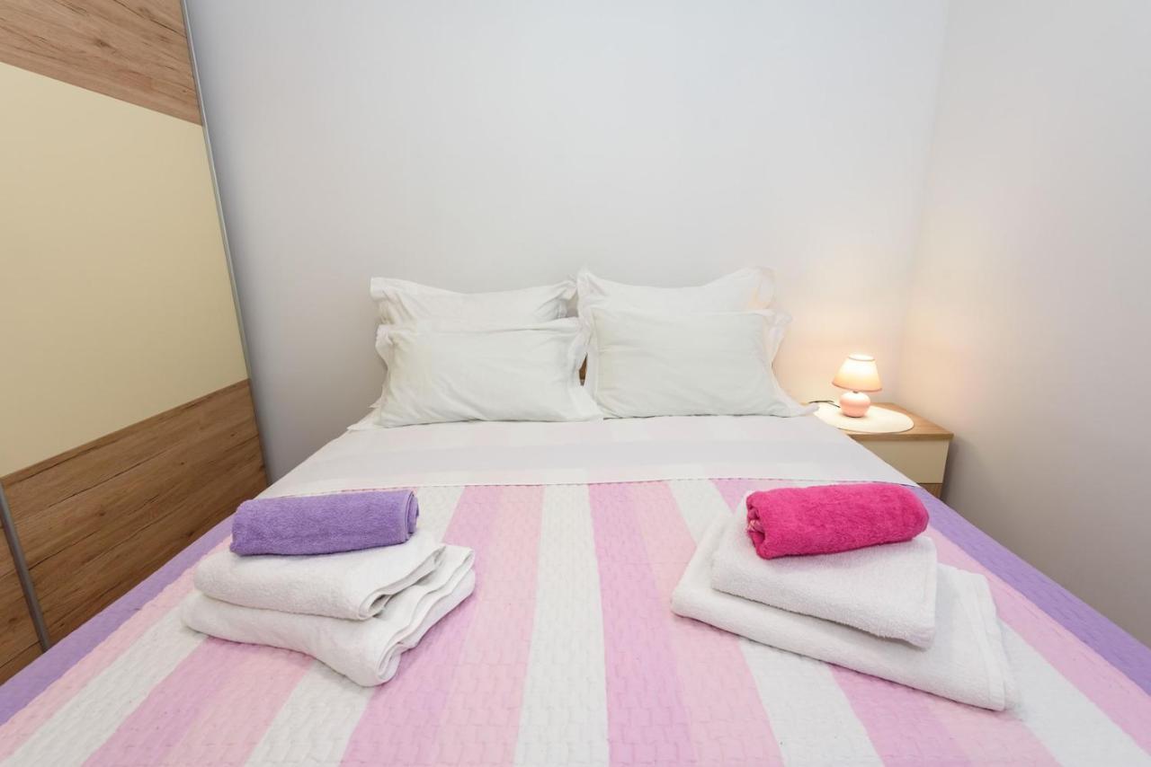 Apartment Dego Near Ploce, Riverfront, Parking Rogotin Exterior foto